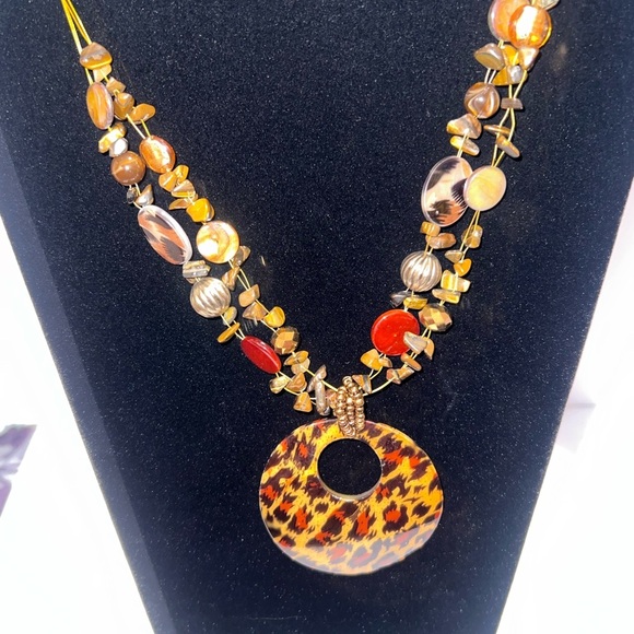 COPY - ♦️ Multicolored Beaded Necklace with Brown Shell Pendant & Glass Seed Be… - Picture 2 of 2